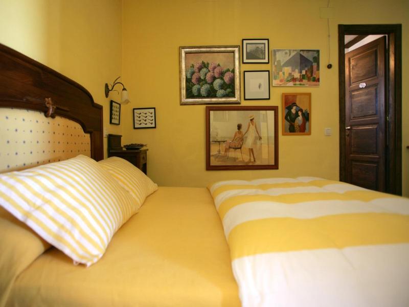 Hotel La Posada De Lalola image