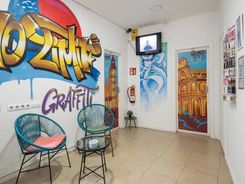 No Limit Hostel Graffiti image