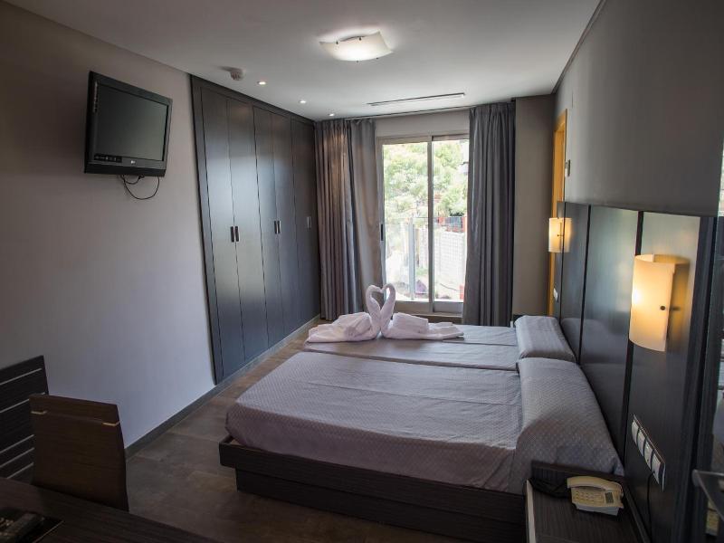 El Chalet image