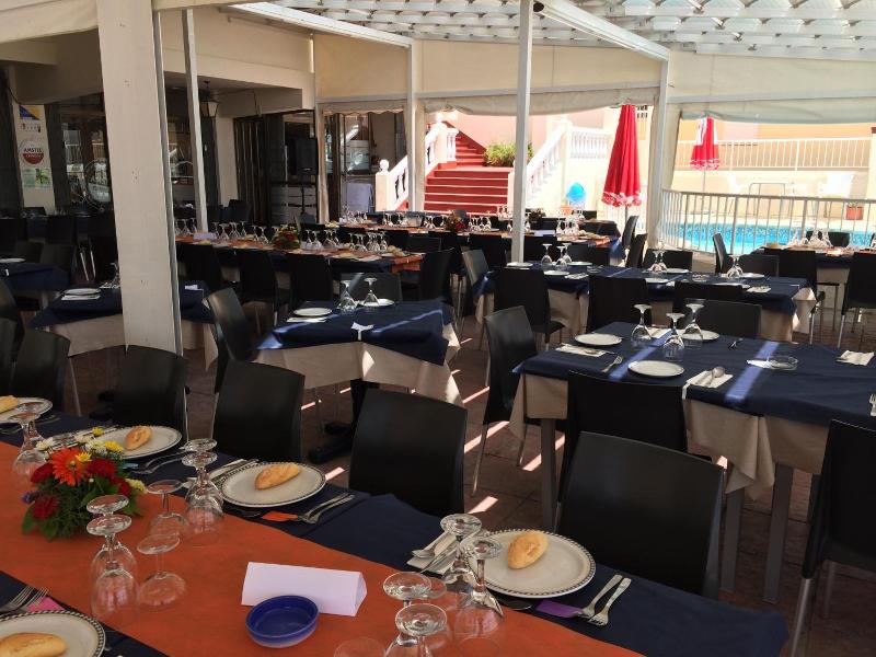 El Chalet image
