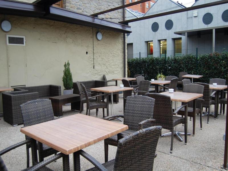 Hotel Araba image