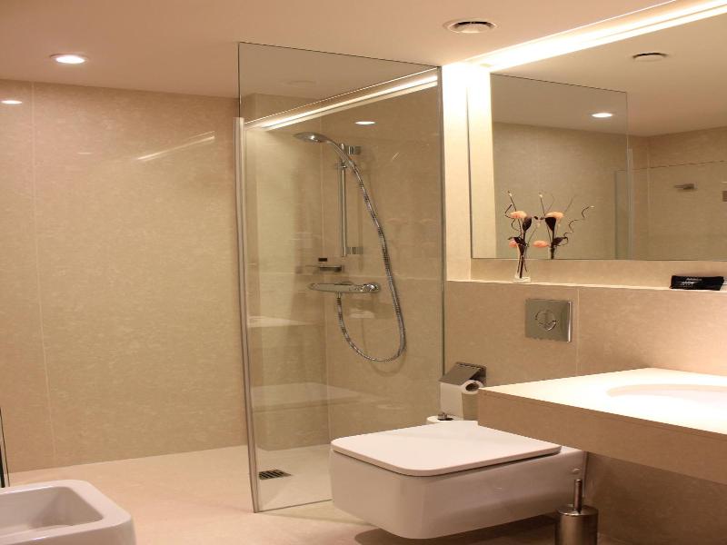 Hotel Araba image