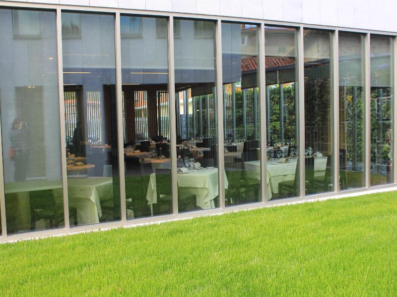Hotel Araba image