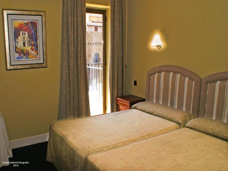 Hotel Marixa image