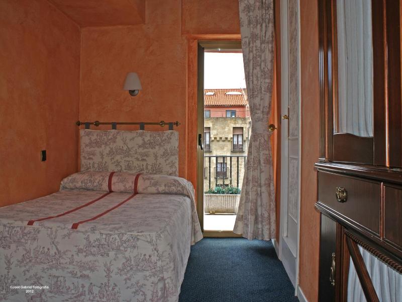 Hotel Marixa image