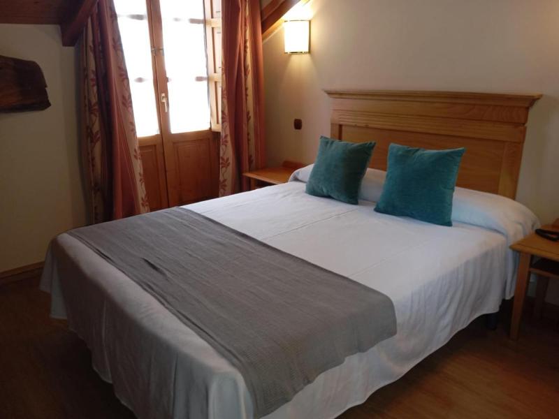 Hotel San Roque image