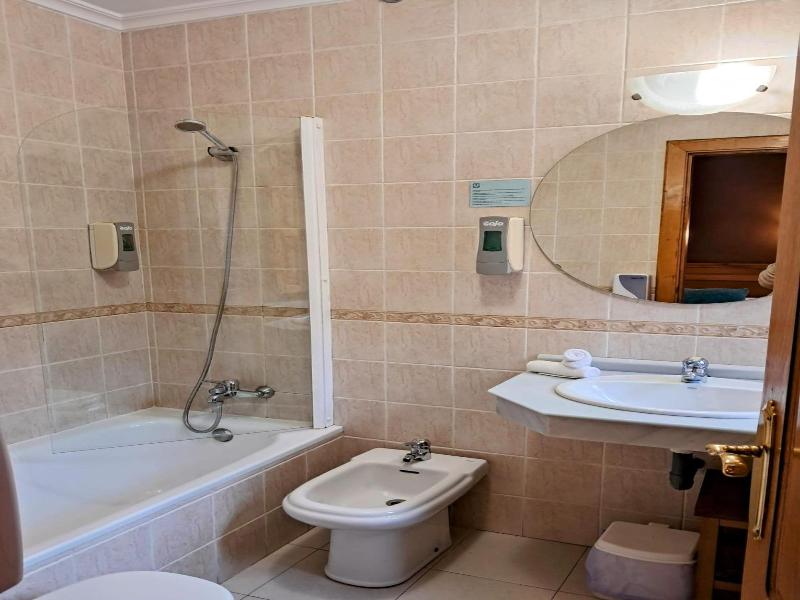 Hotel San Roque image