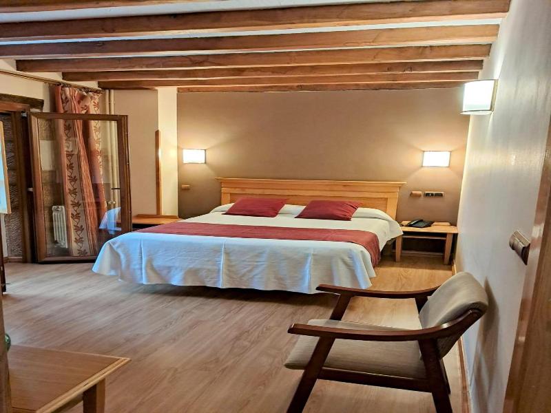 Hotel San Roque image