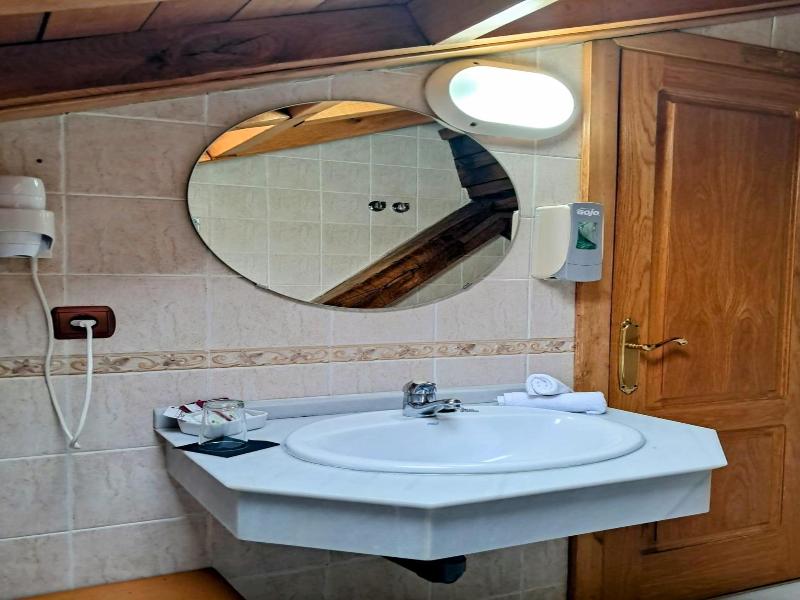 Hotel San Roque image