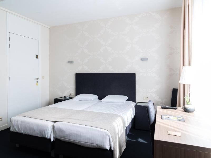 Hotel Essenza image