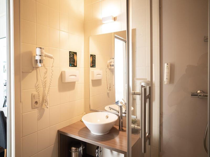 Hotel Essenza image