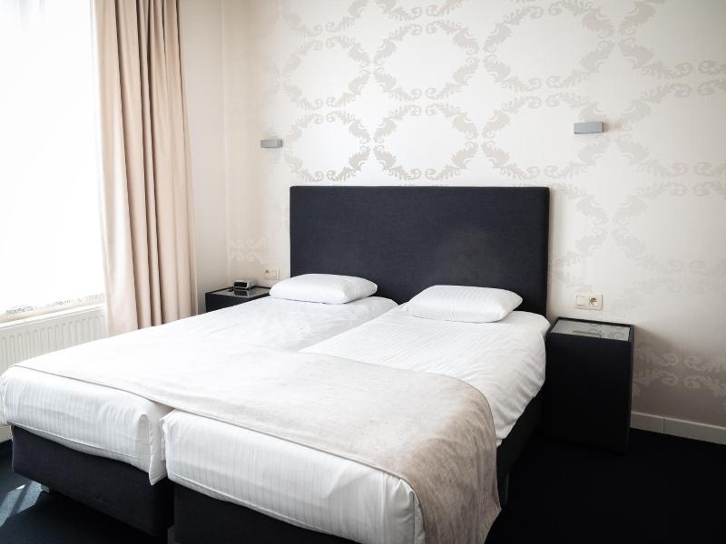 Hotel Essenza image