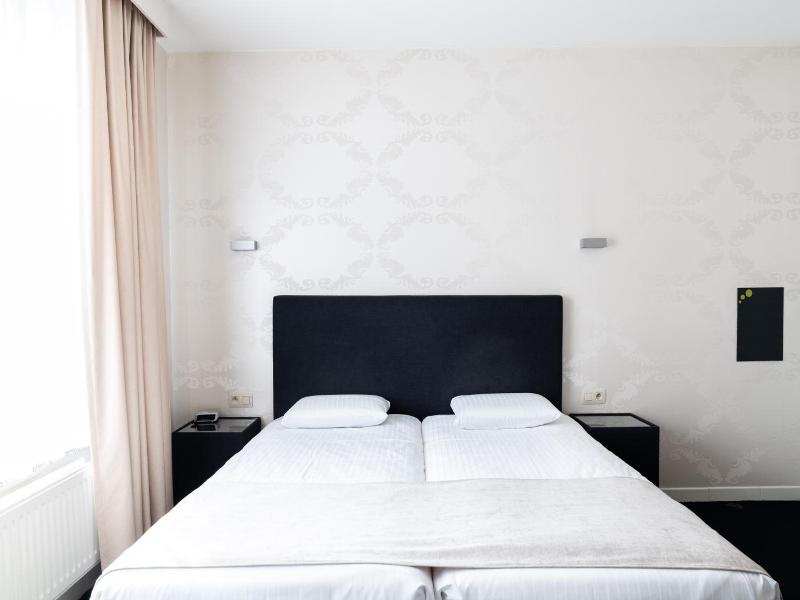 Hotel Essenza image