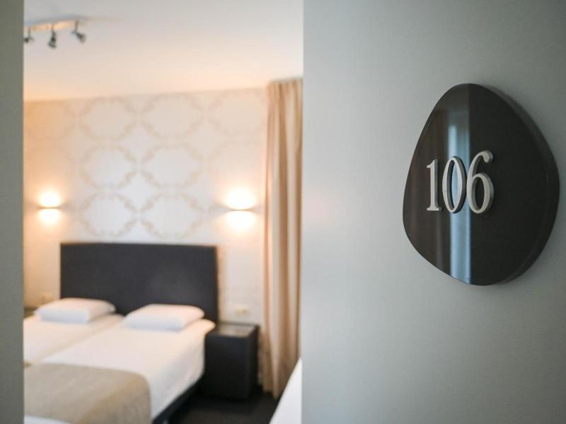 Hotel Essenza image