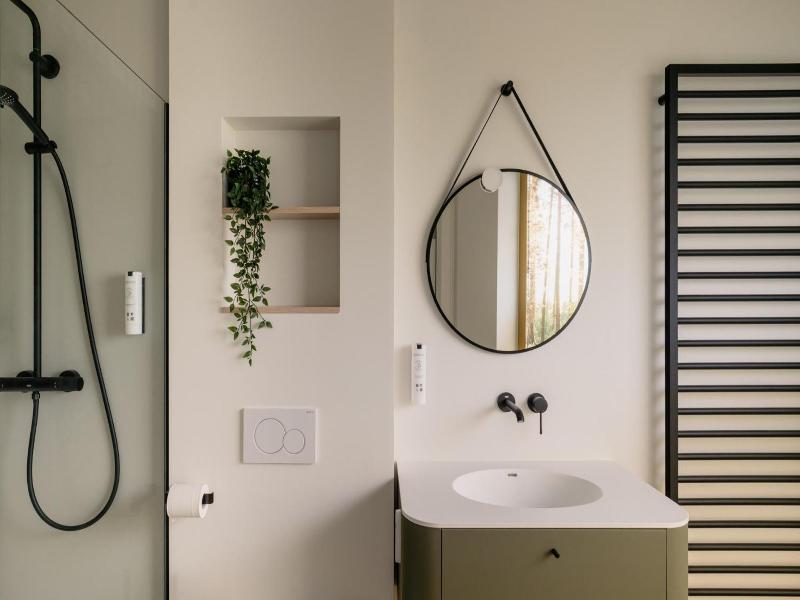 Hotel Essenza image