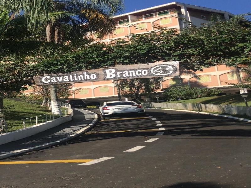 Flat Cavalinho Branco - Ap 516