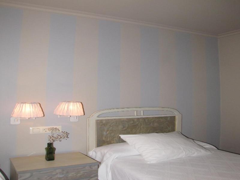 Hotel Migal image