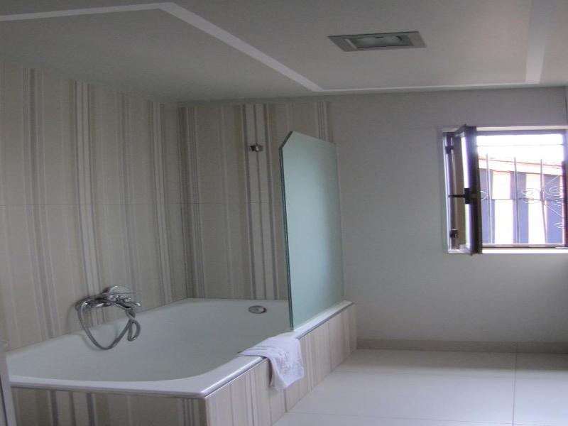 Hotel Migal image