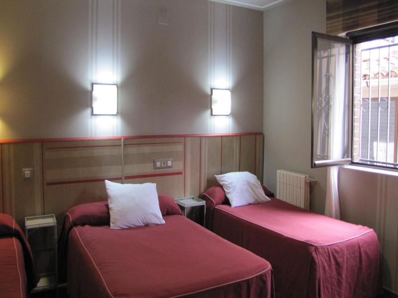 Hotel Migal image