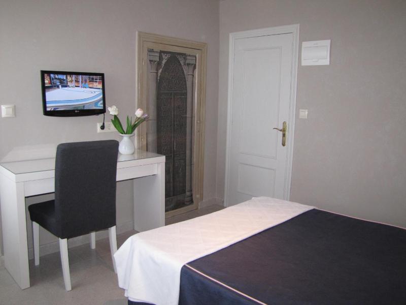 Hotel Migal image