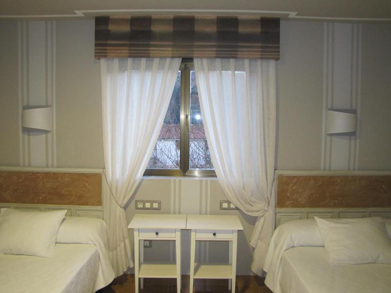 Hotel Migal image