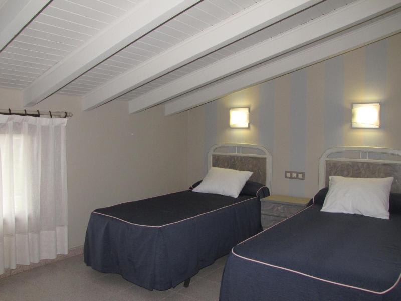 Hotel Migal image