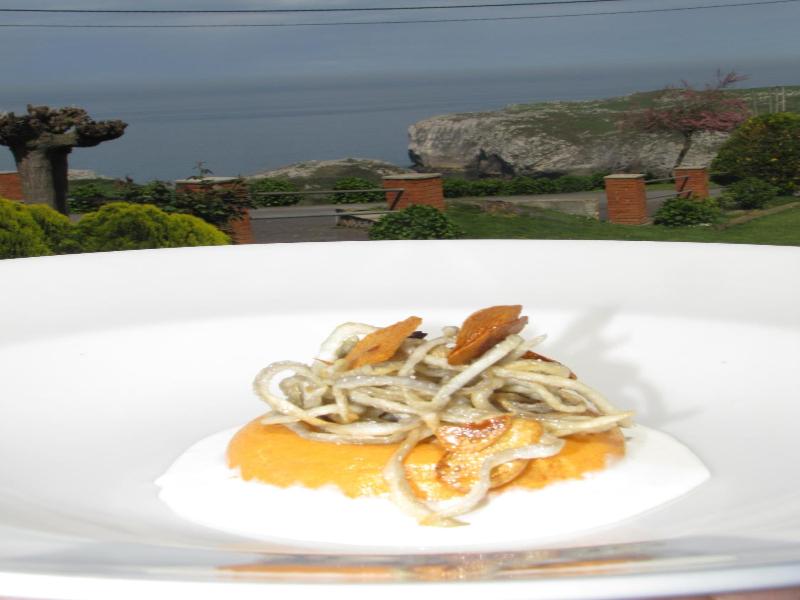 Hotel Migal image