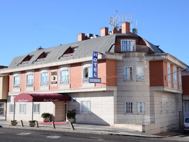 Hotel Escudero