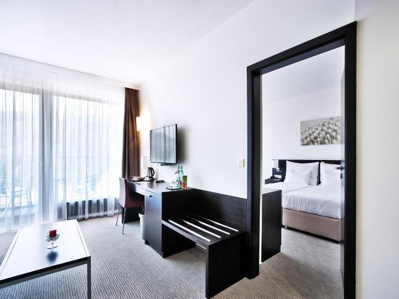 Wellness Hotel Vista image