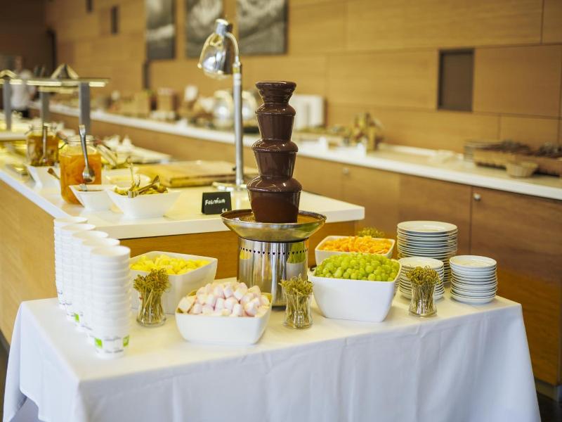 Wellness Hotel Vista image