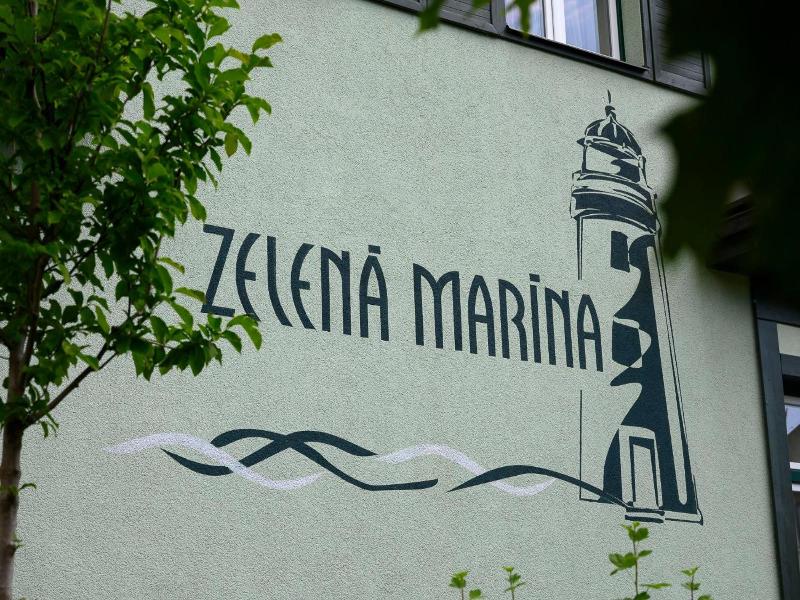 Hotel Zelená Marina image