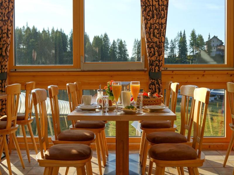 Hotel Alpen Arnika image