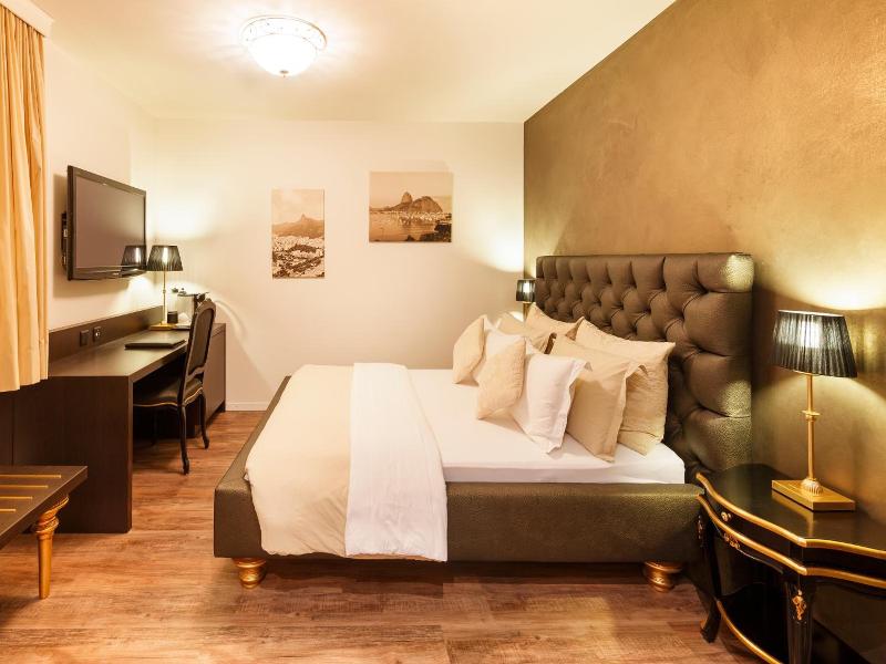 Business Hotel First image
