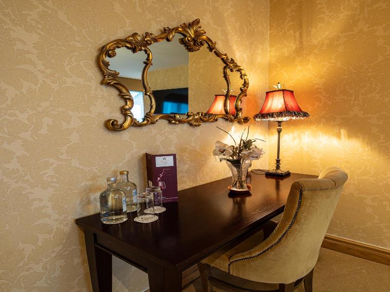 Kettles Country House Hotel image