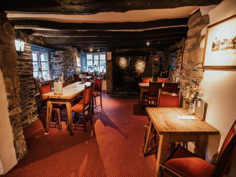 Bearslake Inn image
