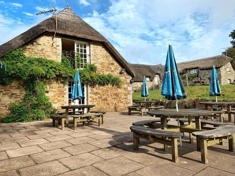 Bearslake Inn image