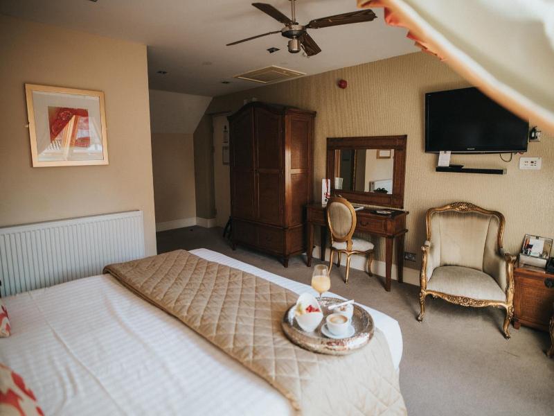 Hall Farm Hotel And Restaurant image