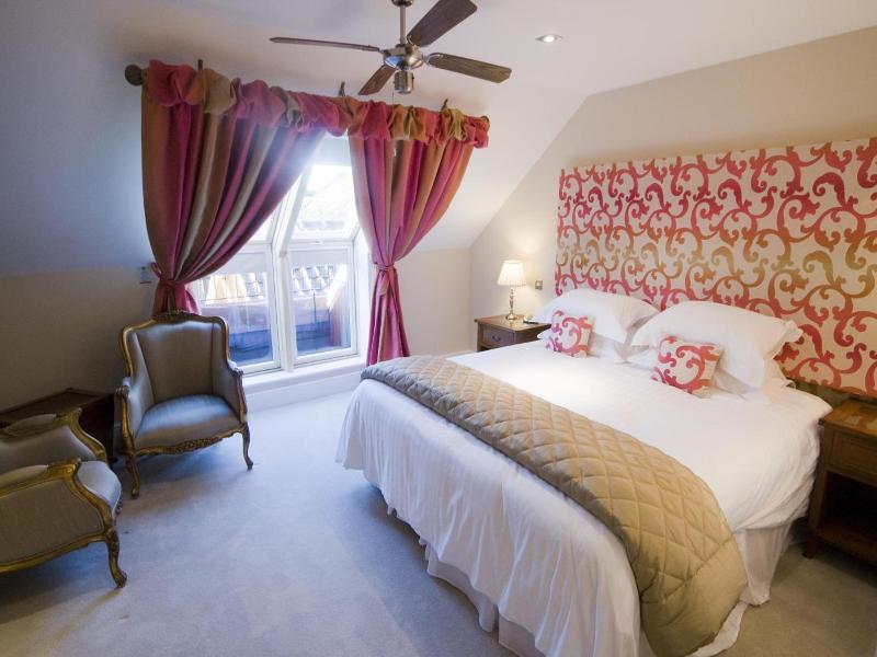 Hall Farm Hotel And Restaurant image