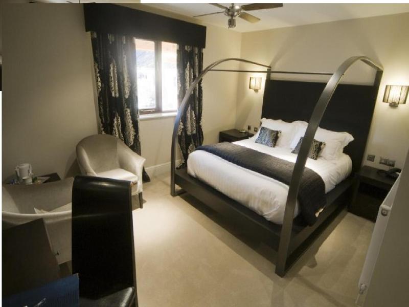 Hall Farm Hotel And Restaurant image