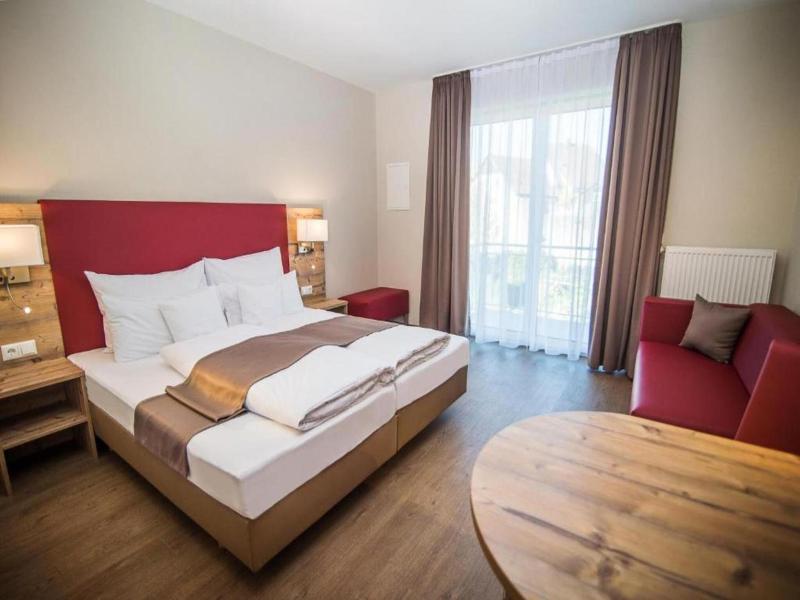Hotel-gasthof Neue Post image