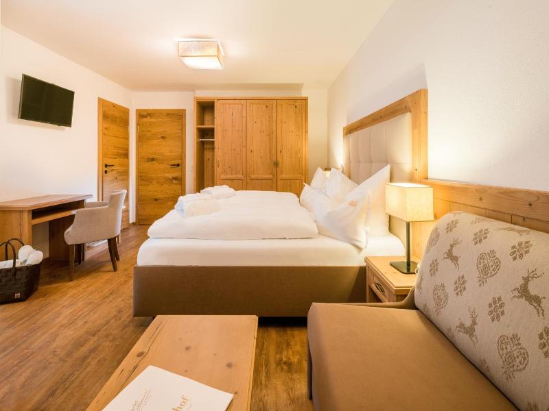 Hotel Englhof image