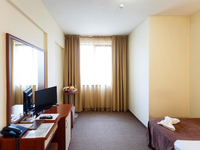 Nadejda Hotel image