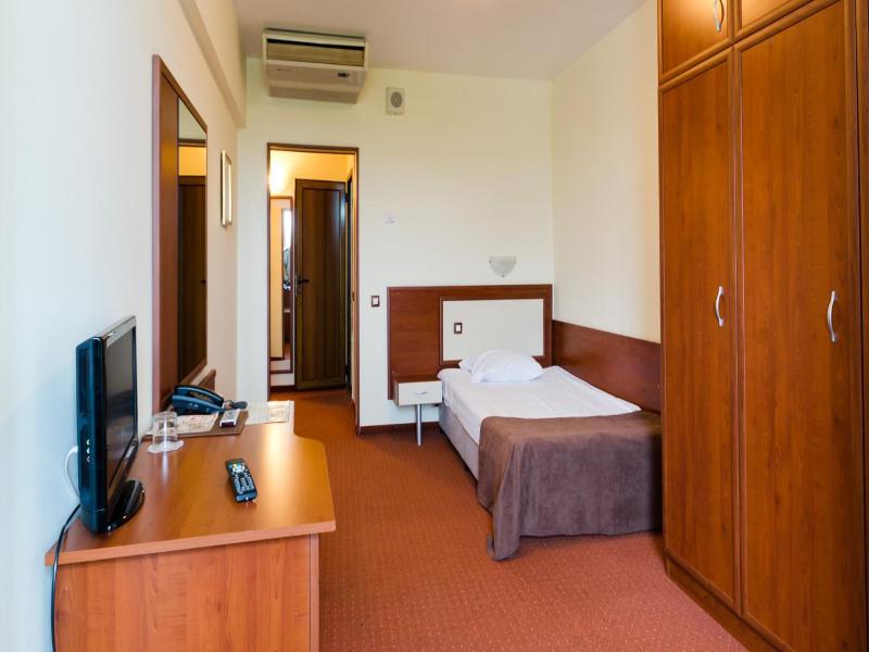 Nadejda Hotel image