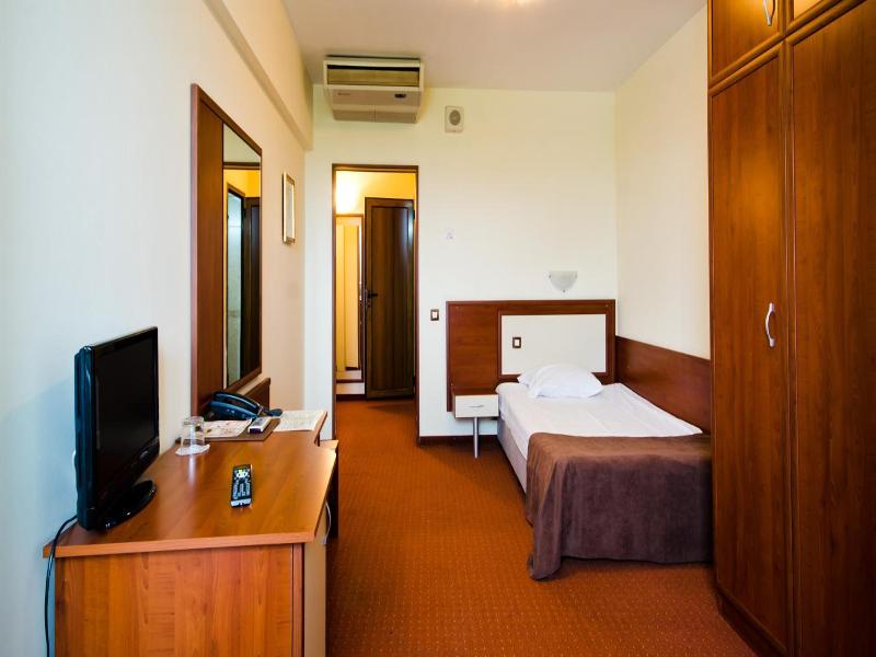 Nadejda Hotel image