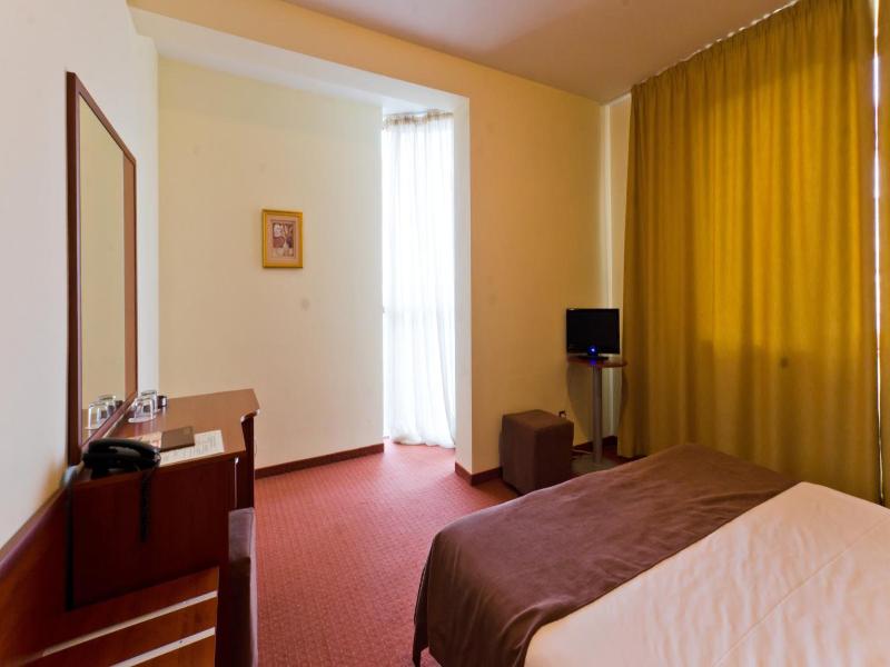Nadejda Hotel image