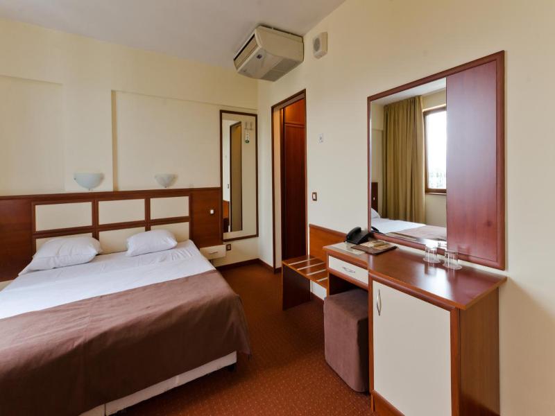 Nadejda Hotel image