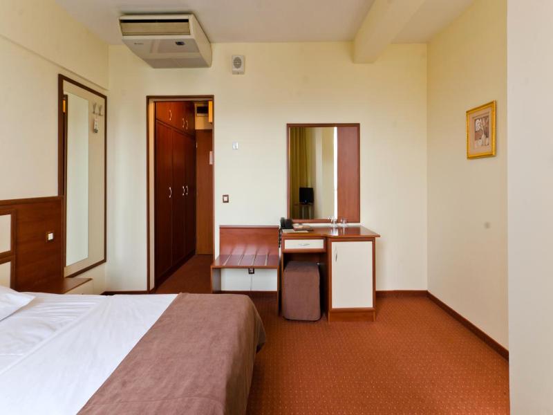 Nadejda Hotel image