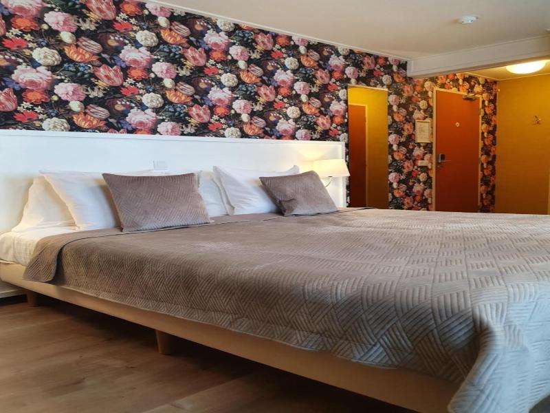 City Hotel Meppel image