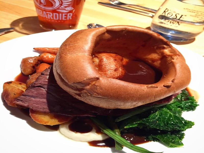 "the Rose & Crown, Snettisham" image