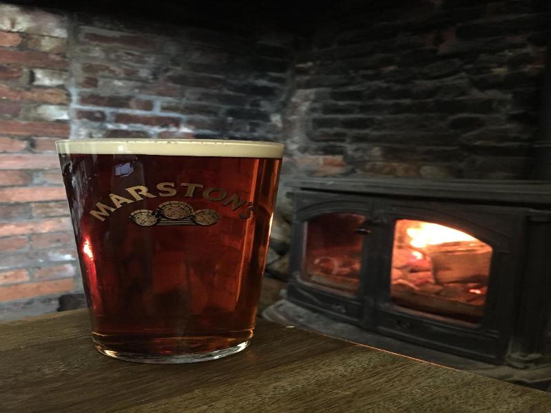 "the Rose & Crown, Snettisham" image